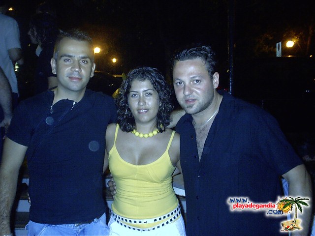 Calle 2004