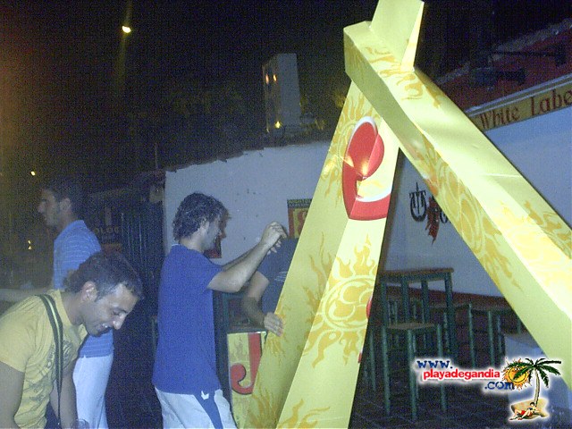 Calle 2004