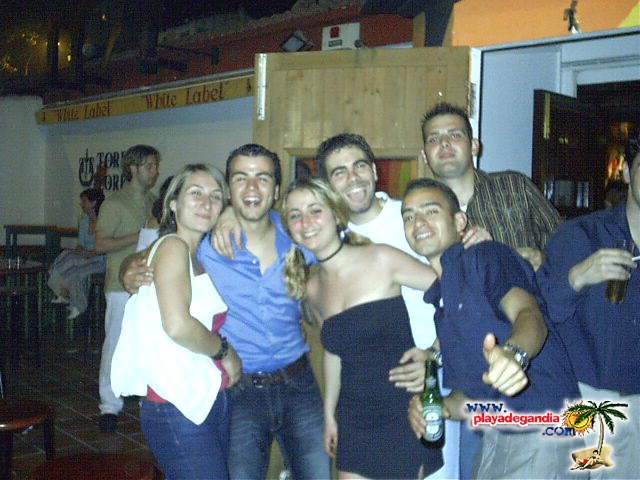 Calle 2004