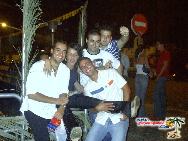 Calle 2004
