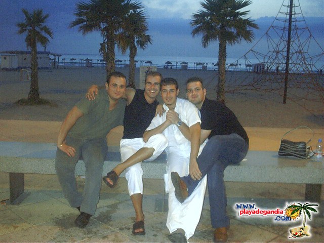 Calle 2004