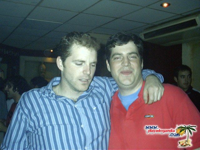 La Década 2004
