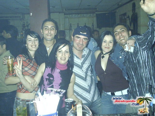 La Década 2004