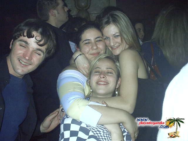 La Década 2004
