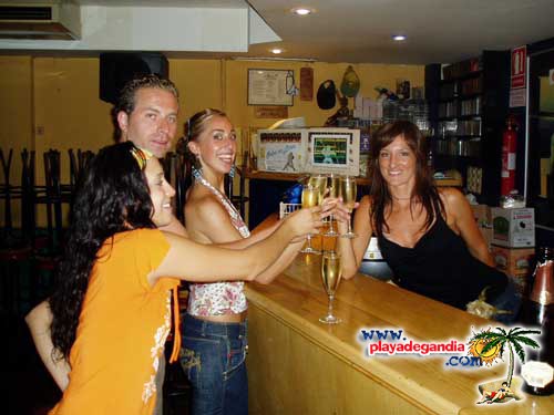 Esquina 2005