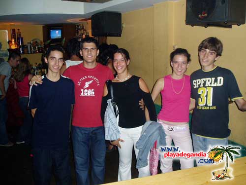 Esquina 2005