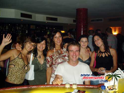 Esquina 2005