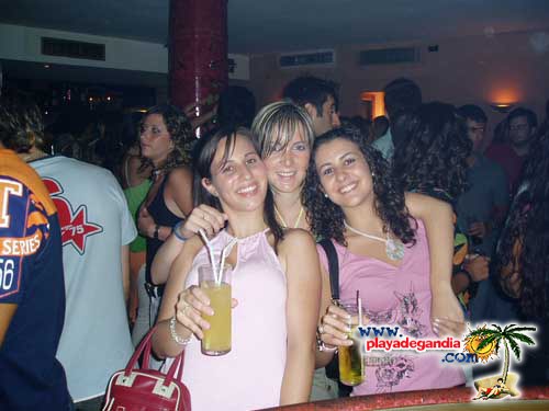 Esquina 2005