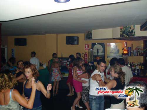 Esquina 2005