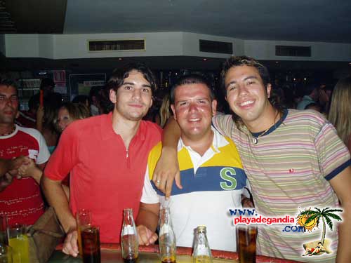 Esquina 2005