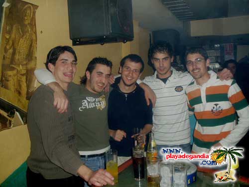 Esquina 2005