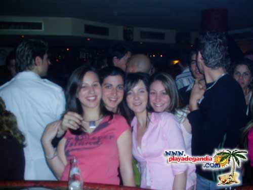Esquina 2005