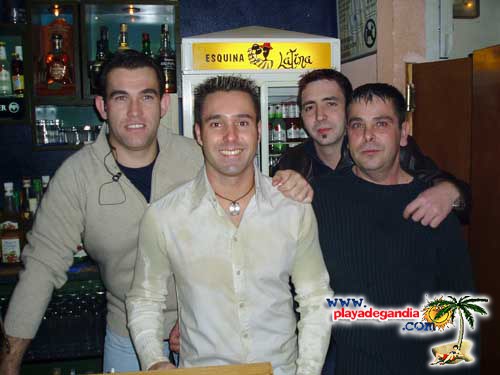 Esquina 2005