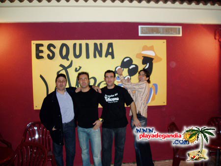 Esquina 2006