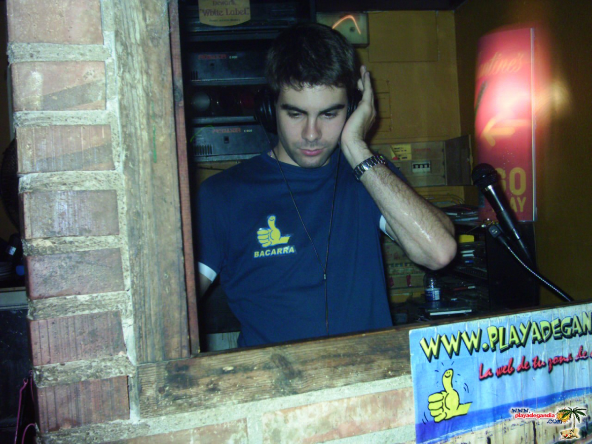 Paco Paco 1 2004