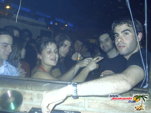 Paco Paco 1 2004