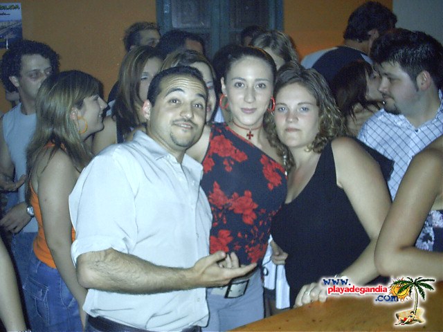 Paco Paco 1 2004
