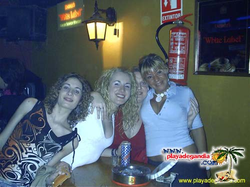 Paco Paco 1 2004