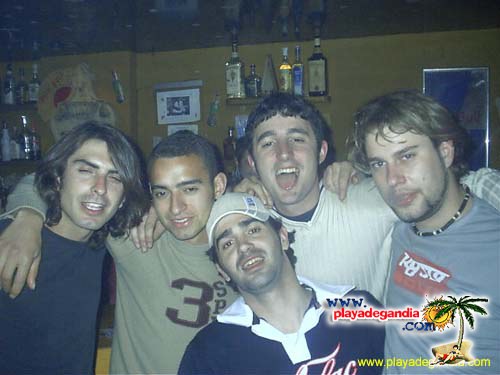 Paco Paco 1 2004