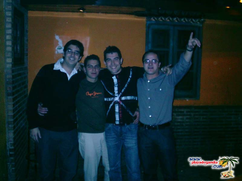 Paco Paco 1 2004