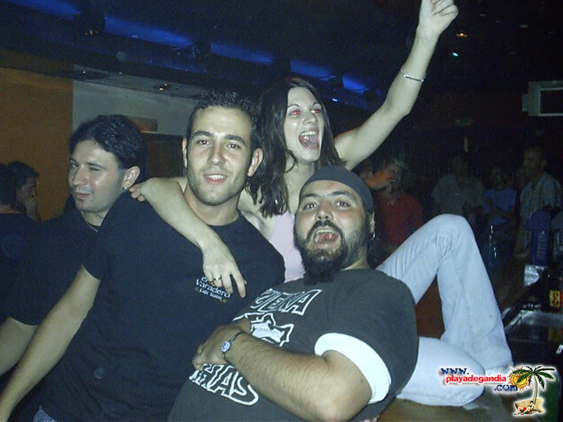 Paco Paco 1 2004