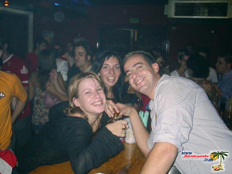 Paco Paco 1 2004