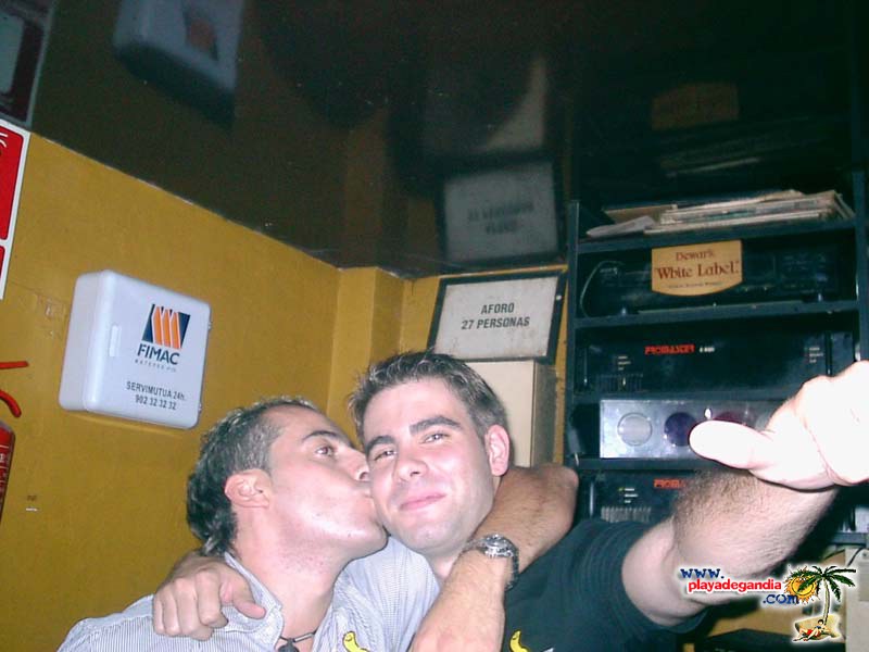 Paco Paco 1 2004