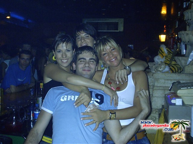 Paco Paco 1 2004