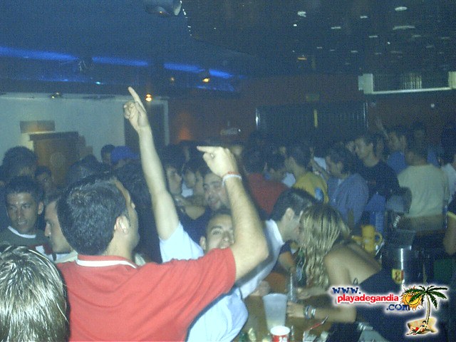 Paco Paco 1 2004