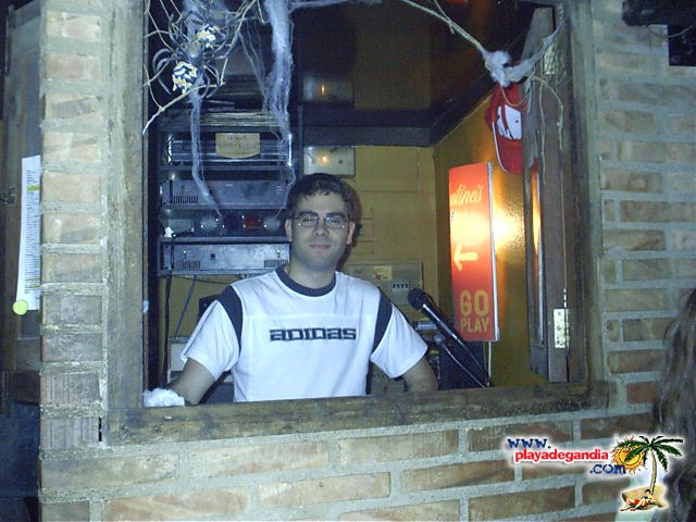 Paco Paco 1 2004