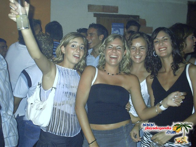 Paco Paco 1 2004