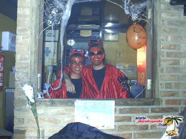 Paco Paco 1 2004