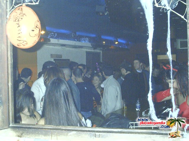 Paco Paco 1 2004
