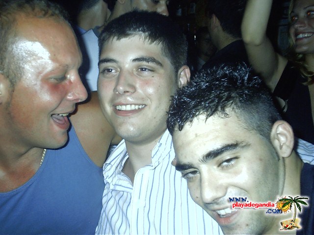 Paco Paco 1 2004