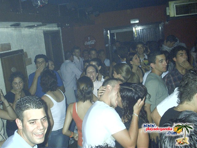 Paco Paco 1 2004