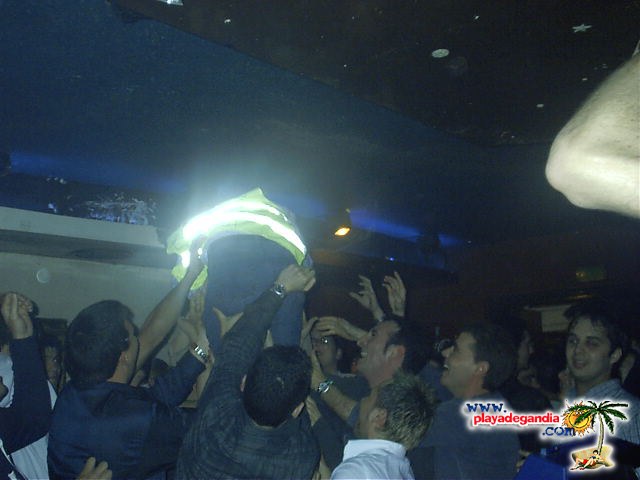 Paco Paco 1 2004