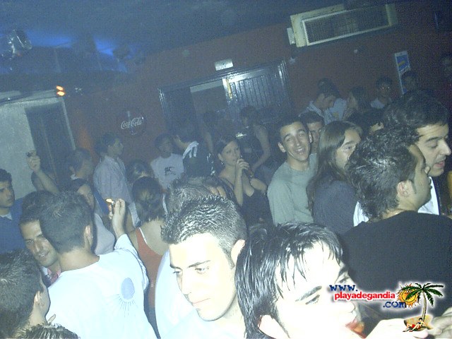 Paco Paco 1 2004