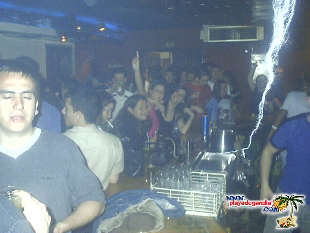 Paco Paco 1 2004
