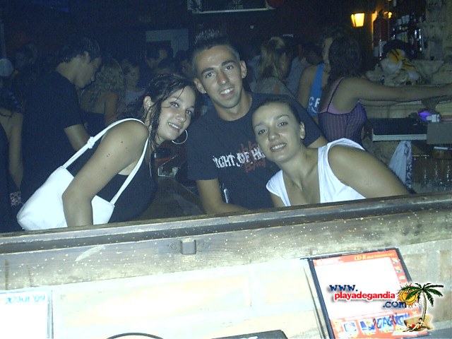 Paco Paco 1 2004
