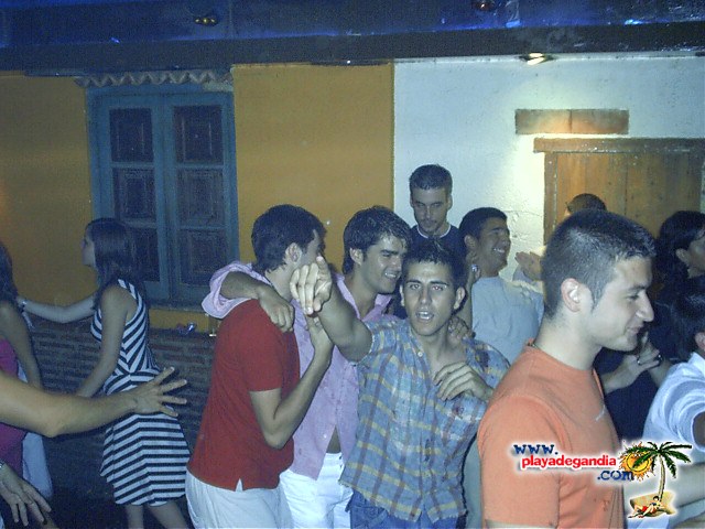 Paco Paco 1 2004