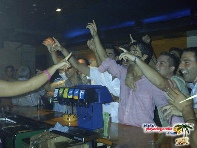 Paco Paco 1 2004
