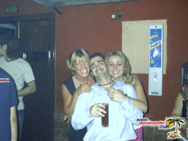 Paco Paco 1 2004