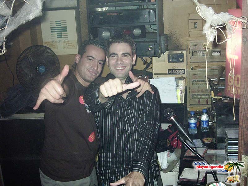 Paco Paco 1 2004