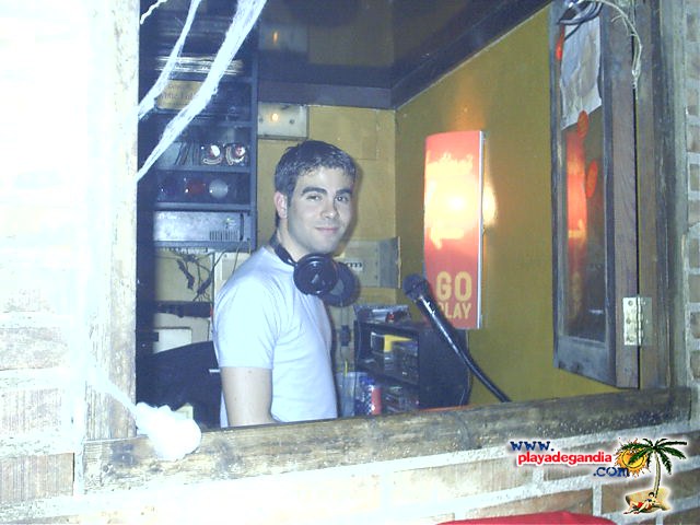 Paco Paco 1 2004