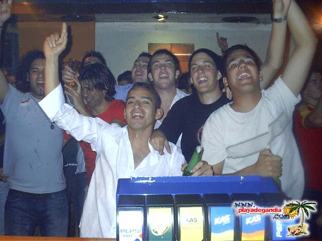 Paco Paco 1 2004