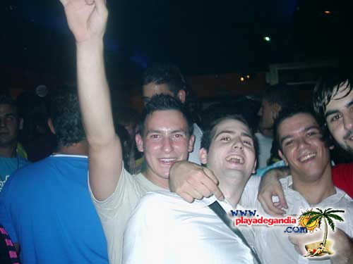 Paco Paco 1 2005