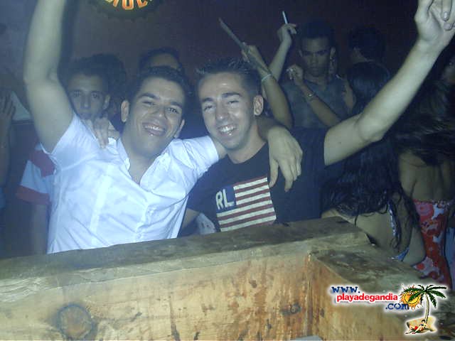 Paco Paco 2 2004