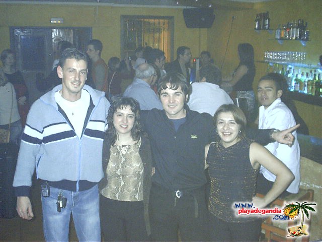 Más Tequila 2004