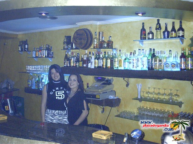 Más Tequila 2004