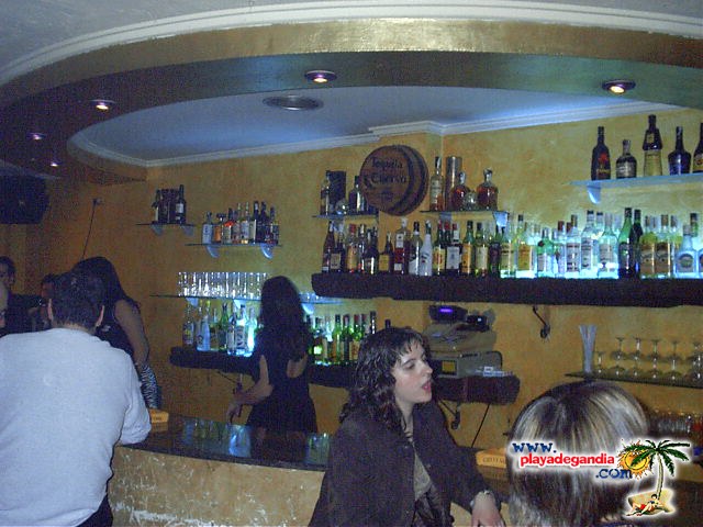 Más Tequila 2004